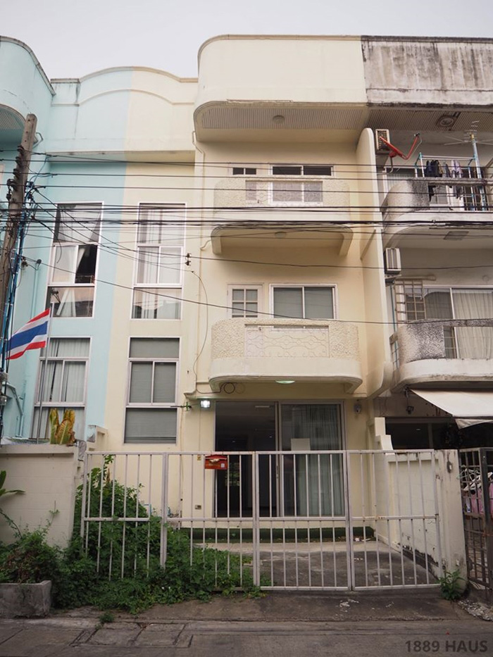รีโนเวททาวน์โฮม รีโนเวททาวน์โฮม