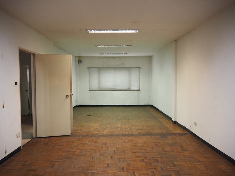 รีโนเวททาวน์โฮม รีโนเวททาวน์โฮม