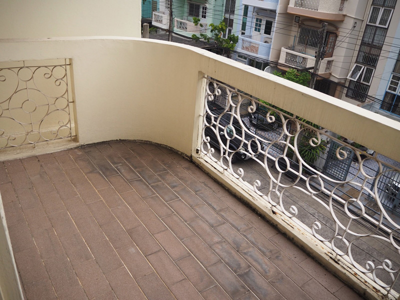 รีโนเวททาวน์โฮม รีโนเวททาวน์โฮม