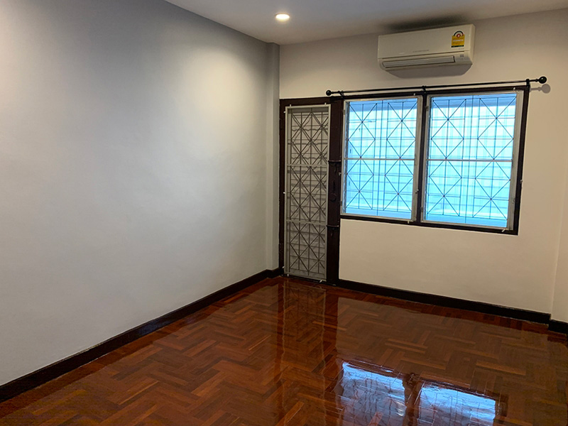 รีโนเวททาวน์เฮ้าส์ รีโนเวททาวน์เฮ้าส์