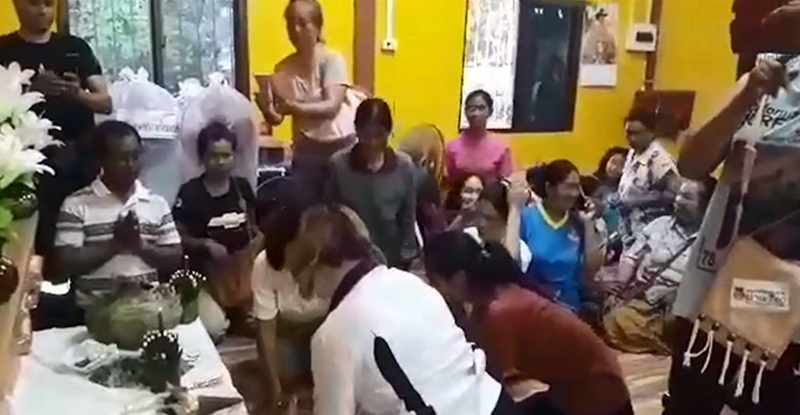 ชาวบ้านถูกหวย ชาวบ้านถูกหวย