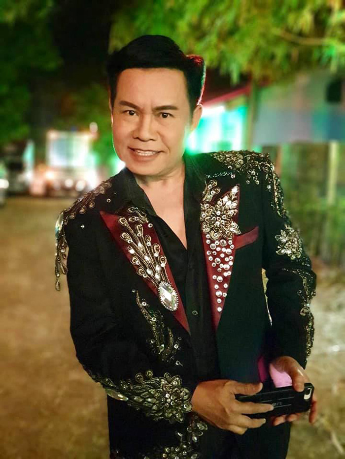 มนต์สิทธิ์ คำสร้อย มนต์สิทธิ์ คำสร้อย