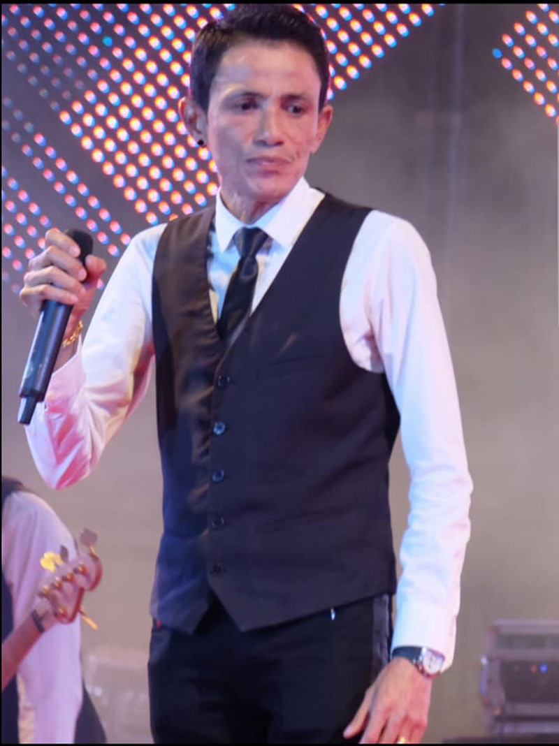 โรเบิร์ต สายควัน โรเบิร์ต สายควัน