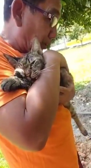 พ่อน้ำตาไหล พ่อน้ำตาไหล