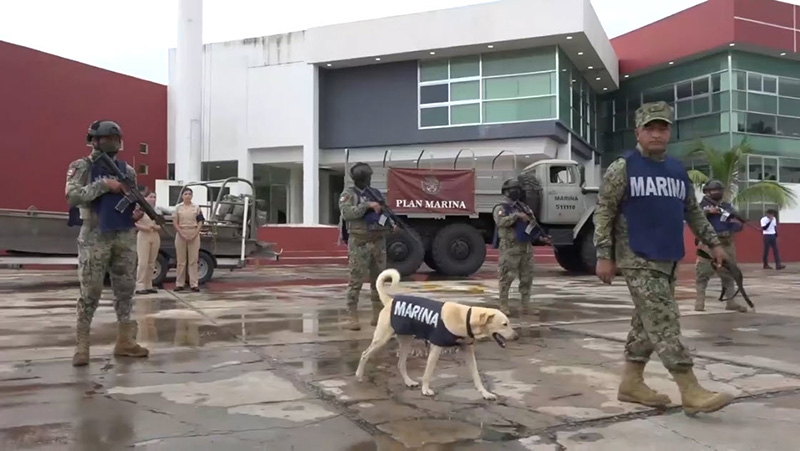 ตูบติดน้ำท่วม  ตูบติดน้ำท่วม