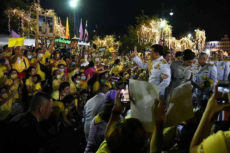 ในหลวง - พระราชินี ในหลวง - พระราชินี