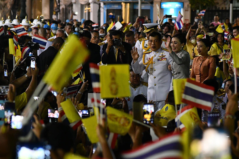 ในหลวง - พระราชินี ในหลวง - พระราชินี
