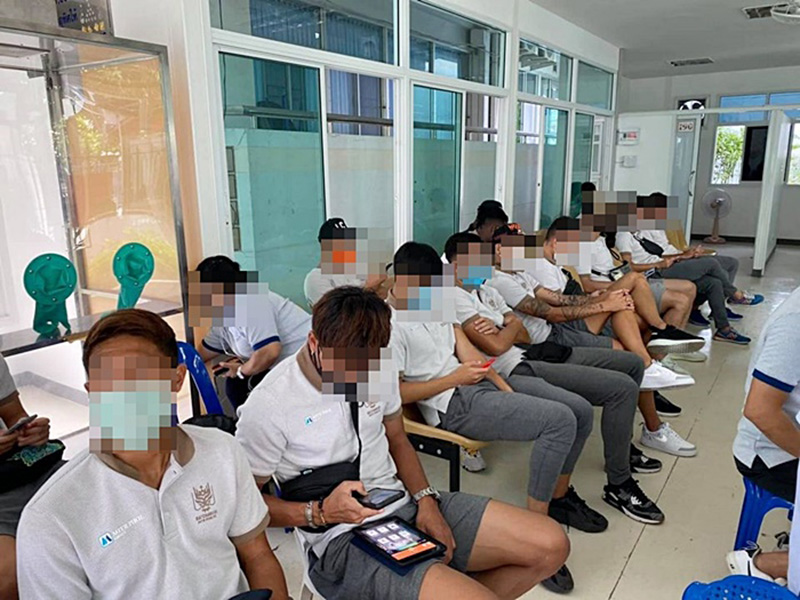 ผู้ใกล้ชิดนักบอลไทยลีก ผู้ใกล้ชิดนักบอลไทยลีก