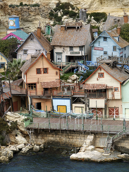 หมู่บ้านป๊อปอาย หมู่บ้านป๊อปอาย