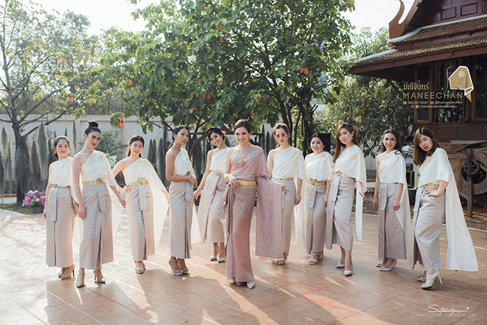 ร้านเช่าชุดไทยเพื่อนเจ้าสาว ร้านเช่าชุดไทยเพื่อนเจ้าสาว