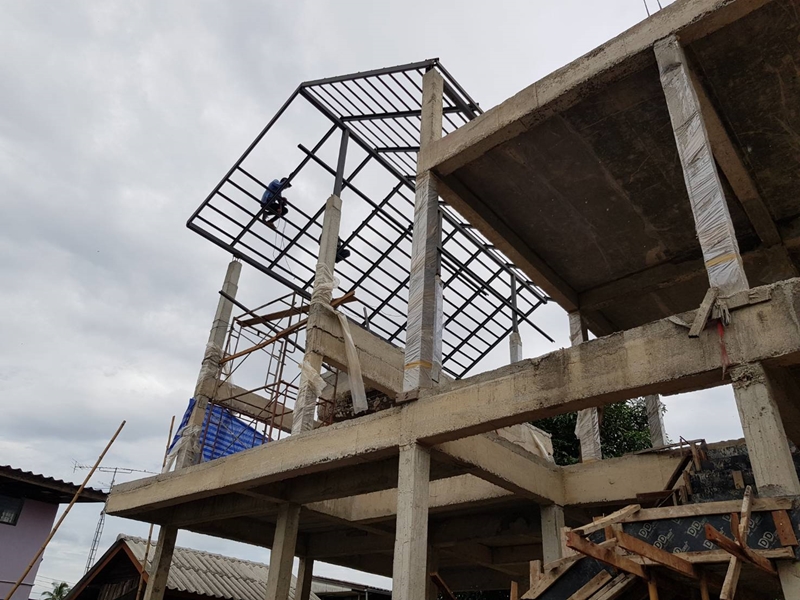 สร้างบ้านหลังแรก สร้างบ้านหลังแรก