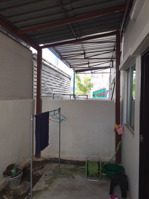 ทำห้องครัวหลังบ้านทาวน์เฮ้าส์ ทำห้องครัวหลังบ้านทาวน์เฮ้าส์
