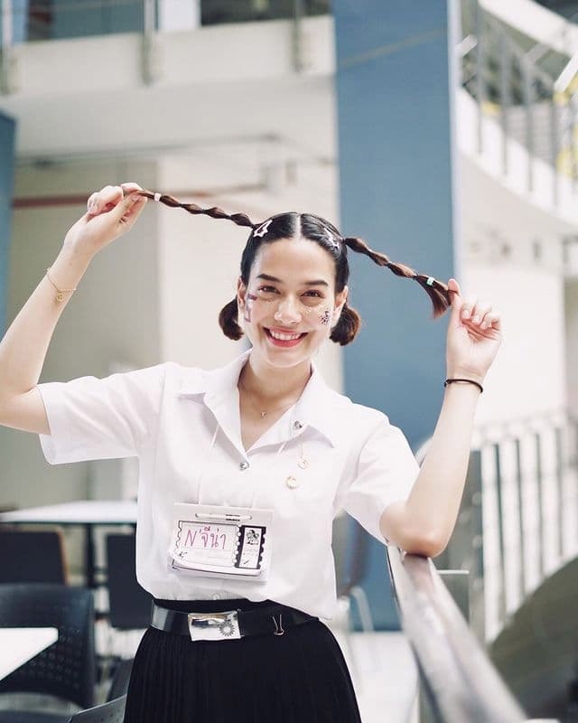 จีน่า ญีนา ซาลาส จีน่า ญีนา ซาลาส