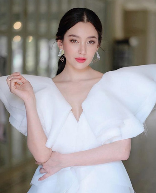 เบลล่า ราณี เบลล่า ราณี