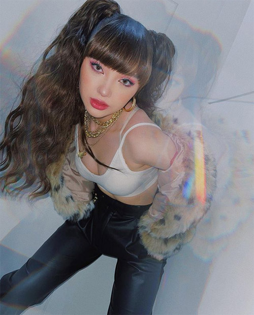 พลอยชมพู พลอยชมพู