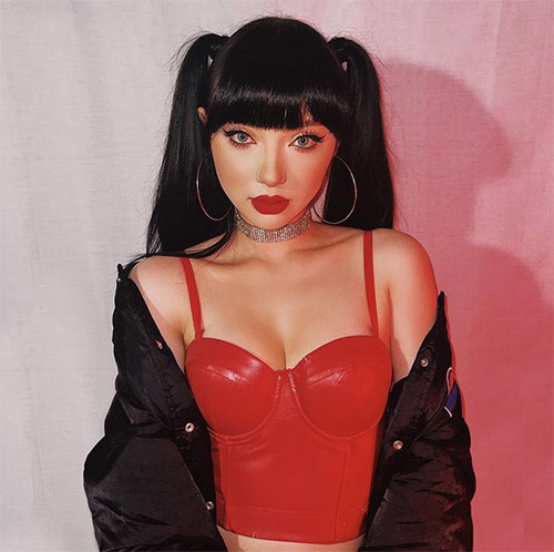 พลอยชมพู พลอยชมพู