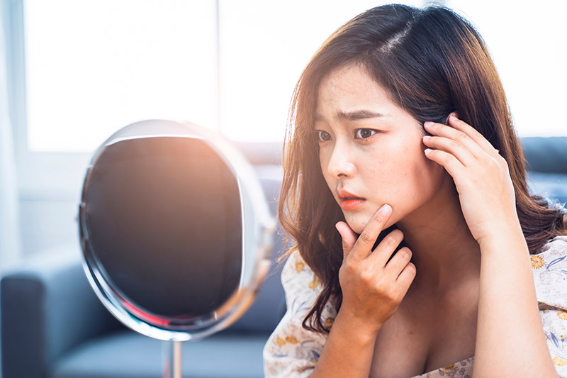 ครีมทาผิวขาว ครีมทาผิวขาว