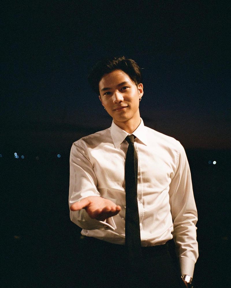 แบงค์ ธิติ แบงค์ ธิติ