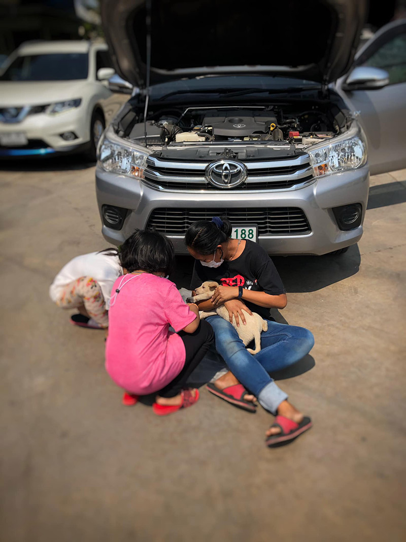 ติดใต้ท้องรถ ติดใต้ท้องรถ