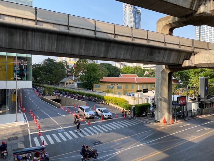 เคอร์ฟิว เคอร์ฟิว