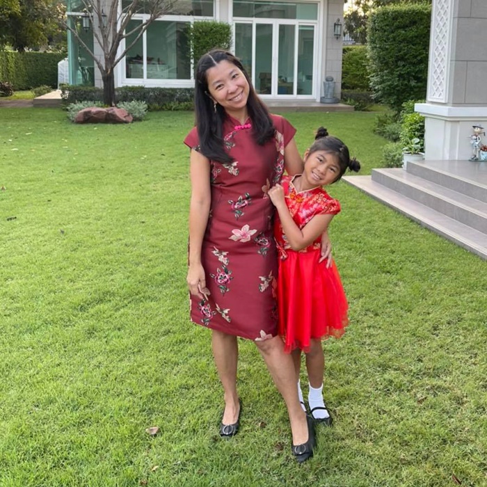 หมอโอ๋ เพจเลี้ยงลูกนอกบ้าน ติดโควิด 19 หมอโอ๋ เพจเลี้ยงลูกนอกบ้าน ติดโควิด 19