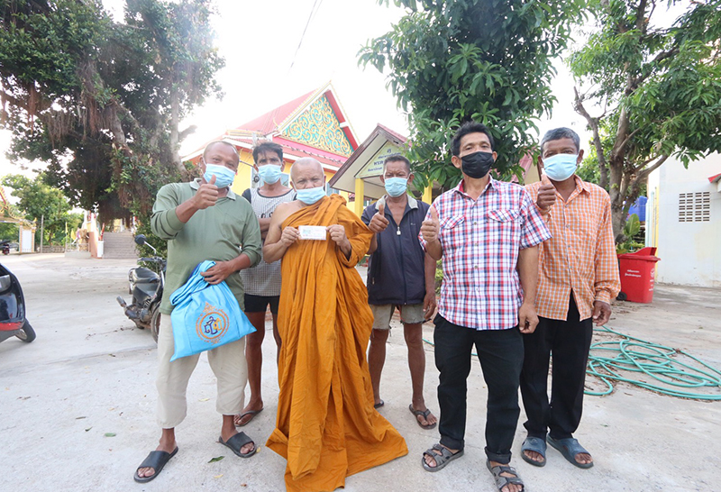 ถูกลอตเตอรี่รางวัลที่ 1 ถูกลอตเตอรี่รางวัลที่ 1