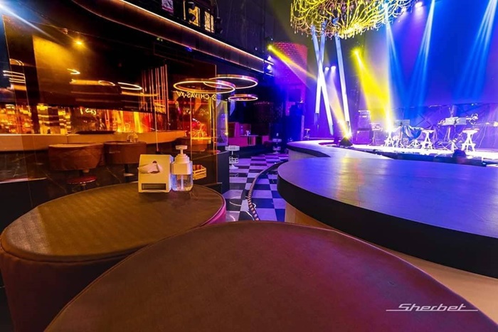 ชูวิทย์ กมลวิศิษฎ์ ชูวิทย์ กมลวิศิษฎ์