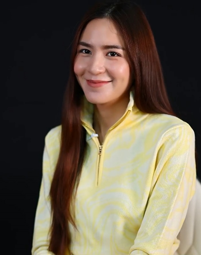 พลอย ชิดจันทร์ พลอย ชิดจันทร์