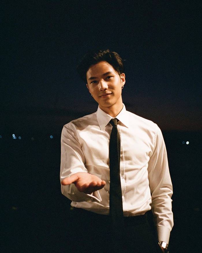 แบงค์ ธิติ แบงค์ ธิติ