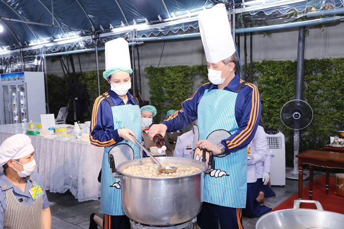 พระบาทสมเด็จพระเจ้าอยู่หัว, เจ้าคุณพระสินีนาฏ พิลาสกัลยาณี พระบาทสมเด็จพระเจ้าอยู่หัว, เจ้าคุณพระสินีนาฏ พิลาสกัลยาณี