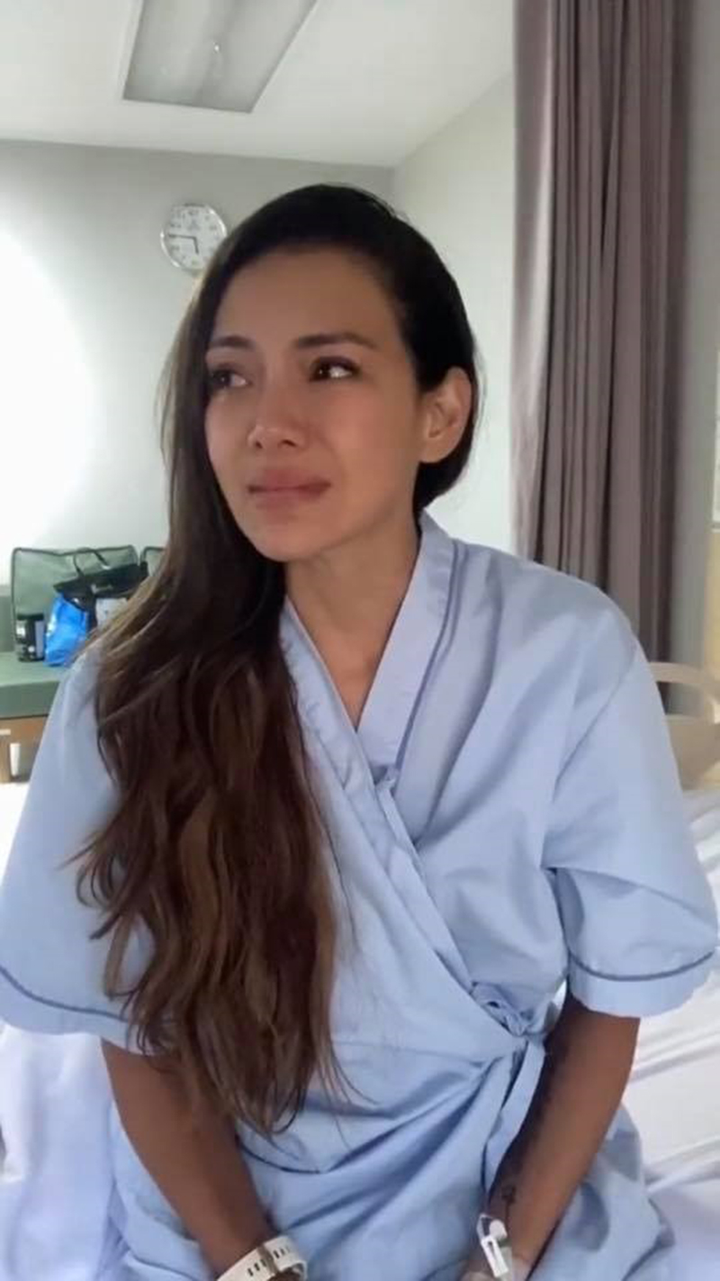 โย ยศวดี ร้องไห้หลังรู้ข่าว หลานสาวติดโควิด 19 - เอ ขอโทษลูกที่ระวังไม่ดีพอ โย ยศวดี ร้องไห้หลังรู้ข่าว หลานสาวติดโควิด 19 - เอ ขอโทษลูกที่ระวังไม่ดีพอ