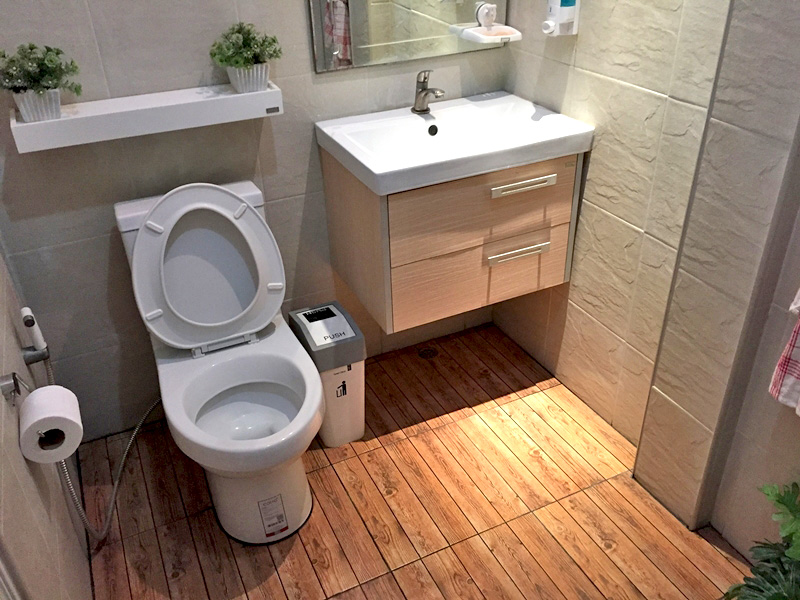 รีโนเวทพื้นห้องน้ำ รีโนเวทพื้นห้องน้ำ