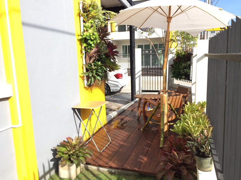 จัดสวนข้างบ้านทาวน์โฮมหลังมุม จัดสวนข้างบ้านทาวน์โฮมหลังมุม