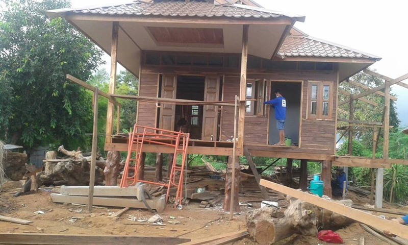 บ้านไม้ชั้นเดียวใต้ถุนสูง บ้านไม้ชั้นเดียวใต้ถุนสูง