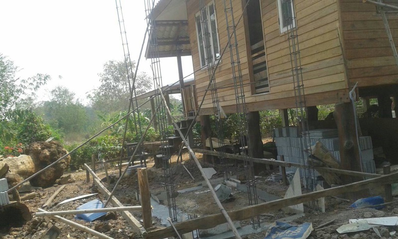 บ้านไม้ชั้นเดียวใต้ถุนสูง บ้านไม้ชั้นเดียวใต้ถุนสูง
