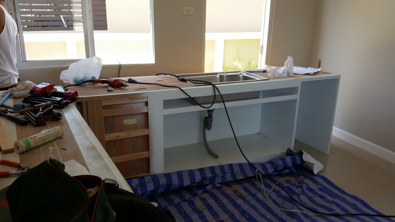 ห้องครัวบิวท์อินในบ้าน ห้องครัวบิวท์อินในบ้าน