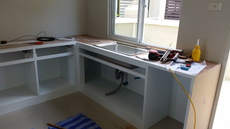 ห้องครัวบิวท์อินในบ้าน ห้องครัวบิวท์อินในบ้าน