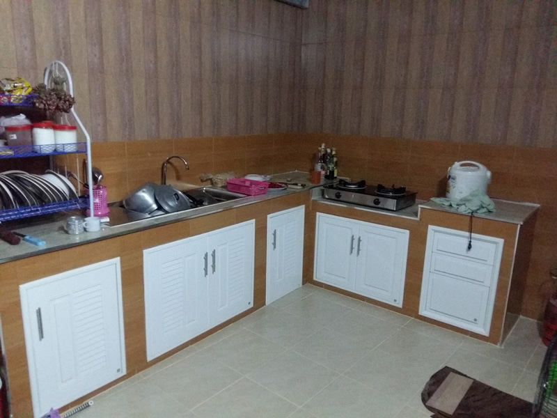 ต่อเติมห้องครัวหลังบ้านทาวน์เฮ้าส์ ต่อเติมห้องครัวหลังบ้านทาวน์เฮ้าส์
