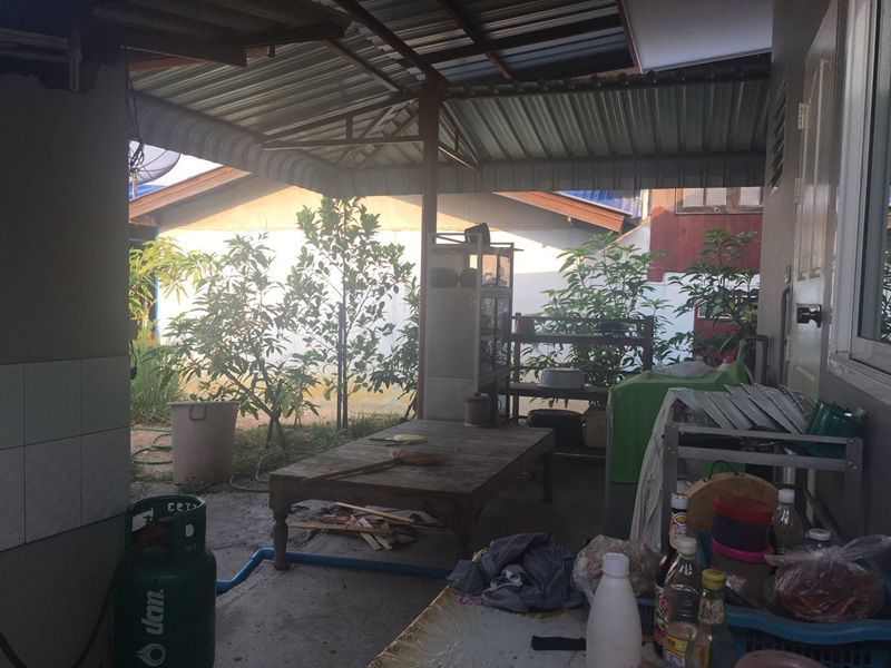 ต่อเติมห้องครัวนอกบ้านแบบประหยัด ต่อเติมห้องครัวนอกบ้านแบบประหยัด