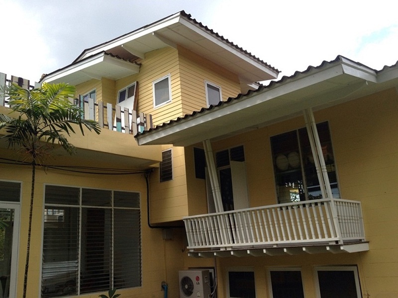 รีโนเวทบ้านไม้สองชั้น รีโนเวทบ้านไม้สองชั้น