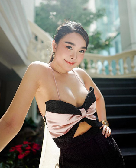 หญิงแย้ นนทพร หญิงแย้ นนทพร