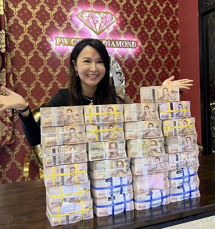 มาดามเพชรพันปี เผยเลขเด็ดงวดนี้ มาดามเพชรพันปี เผยเลขเด็ดงวดนี้