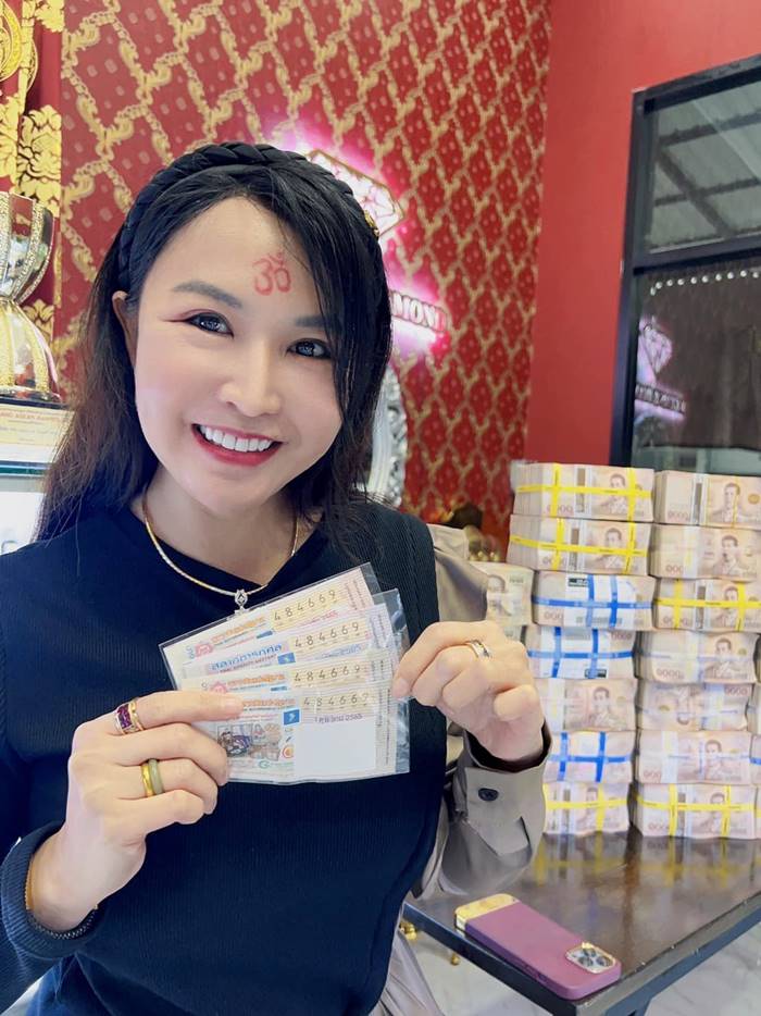 มาดามเพชรพันปี เผยเลขเด็ดงวดนี้ มาดามเพชรพันปี เผยเลขเด็ดงวดนี้