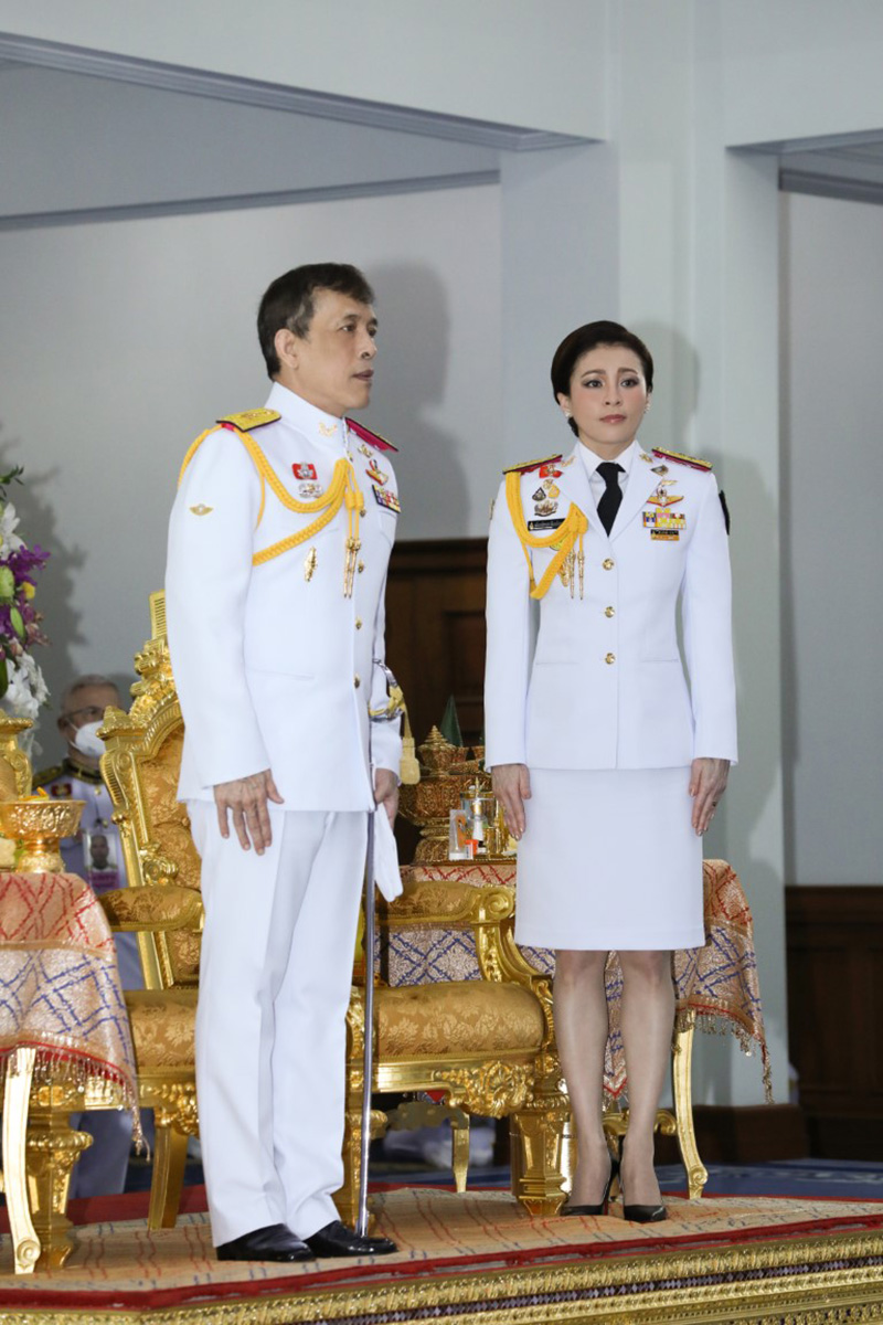 ในหลวง - พระราชินี ในหลวง - พระราชินี