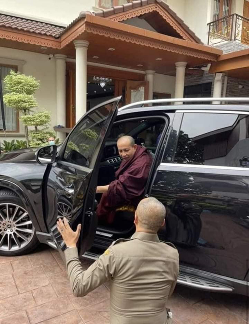 ครูบาบุญชุ่ม ครูบาบุญชุ่ม