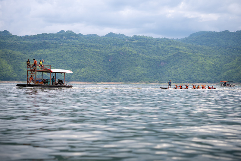 สถานที่ล่องแพ สถานที่ล่องแพ