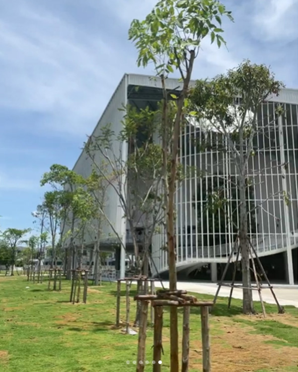 บ้าน ครูอ้อย เข็มทิศชีวิต บ้าน ครูอ้อย เข็มทิศชีวิต