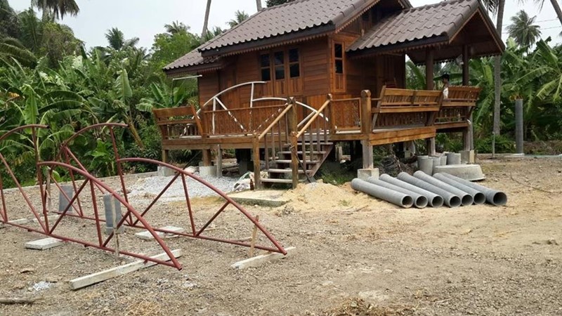 การปลูกเมลอนในโรงเรือน การปลูกเมลอนในโรงเรือน