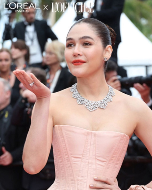 ชมพู่ อารยา ชมพู่ อารยา