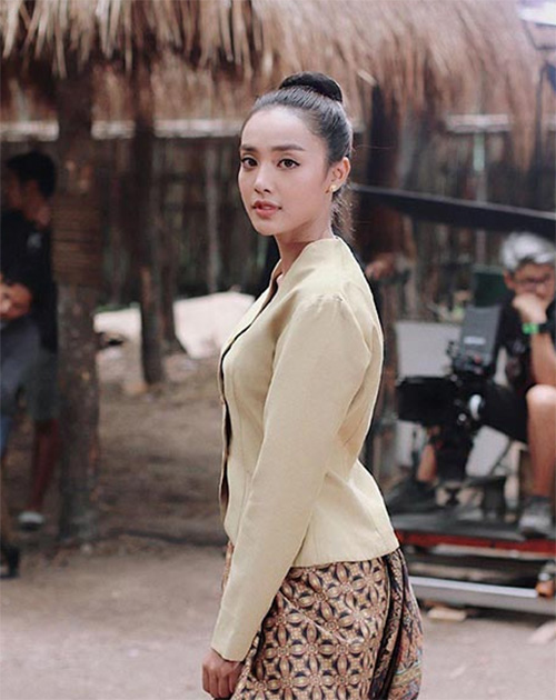 น้ำตาล พิจักขณา น้ำตาล พิจักขณา